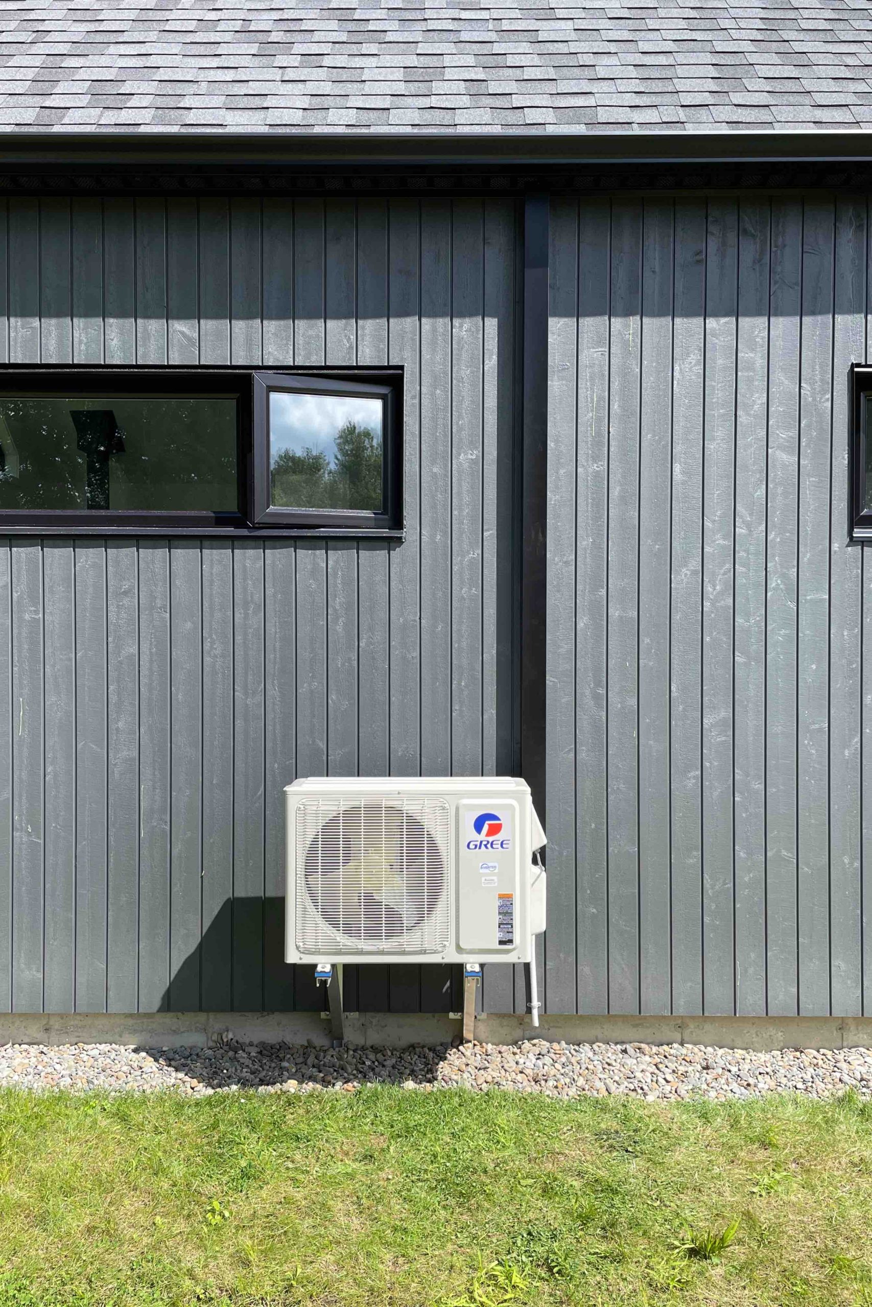 Thermopompe GREE haute efficacité installée à Shefford